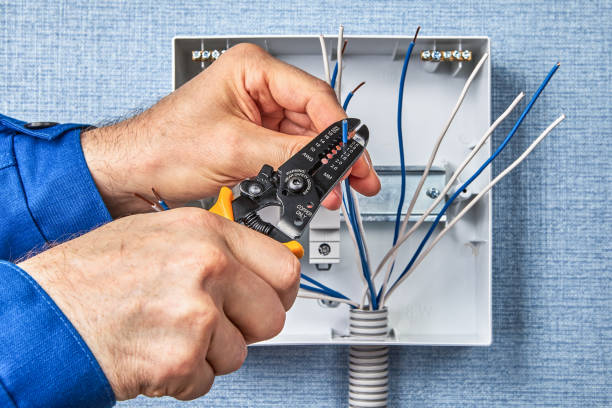 Best Electrical Outlet Installation and Repair  in Orlando, FL